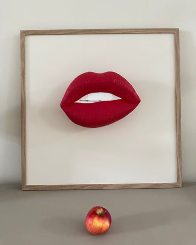 Handgemaakt kunstwerk met 3D mond (maat L) - 62 x 62 cm