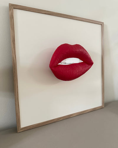 Handgemaakt kunstwerk met 3D mond (maat L) - 62 x 62 cm