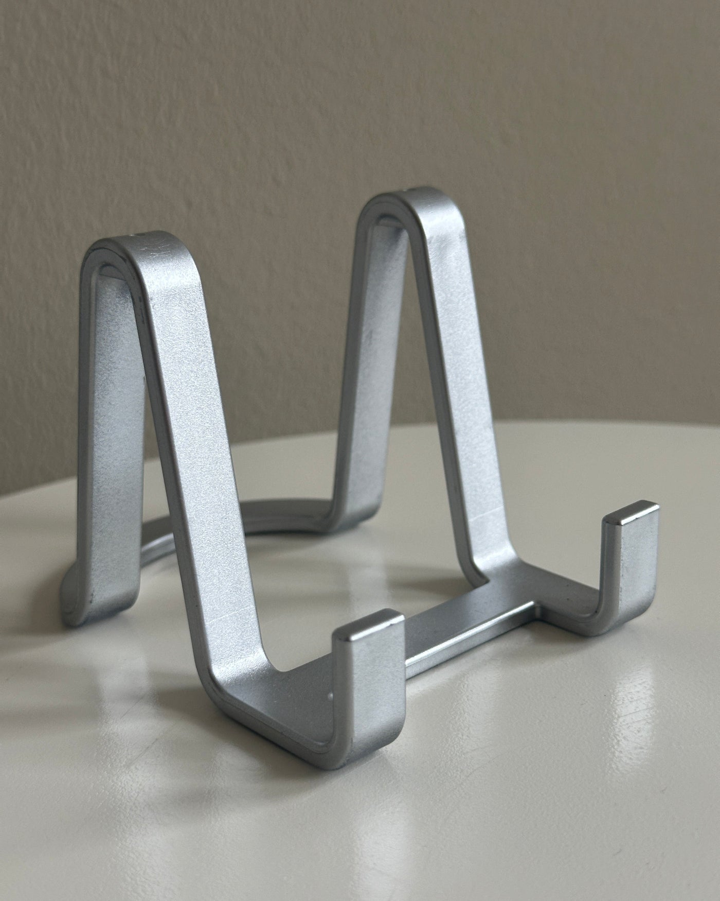 Standaard voor keramieken bordjes & tegels - goud, zwart & zilver